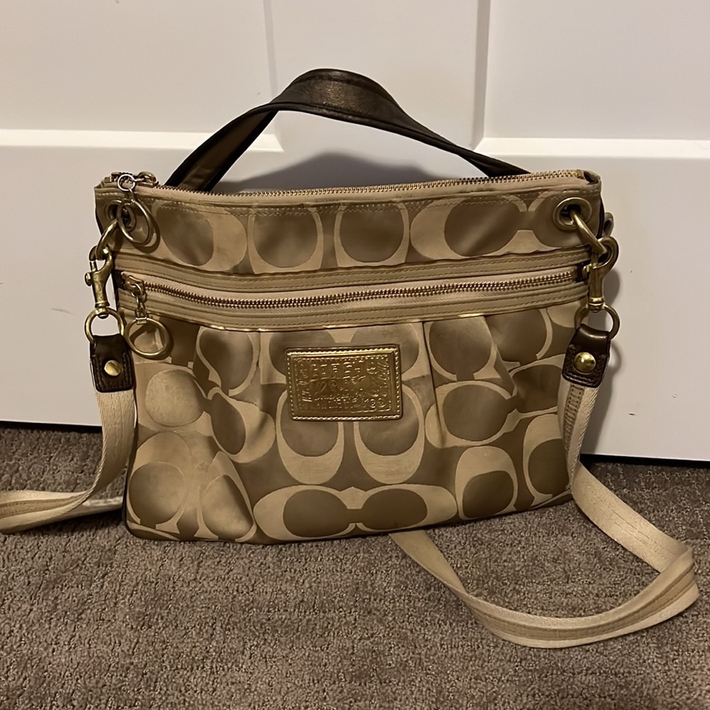Coach Crossbody Gold! Well loved!